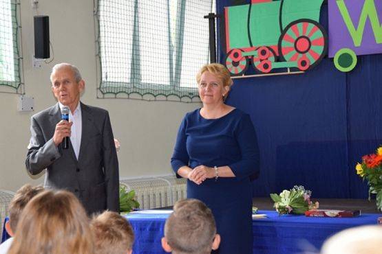  Grafika #12: ZAKOŃCZENIE ROKU SZKOLNEGO grafika