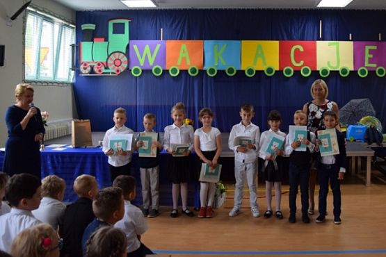  Grafika #17: ZAKOŃCZENIE ROKU SZKOLNEGO grafika