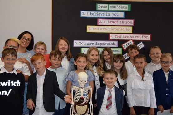  Grafika #18: ZAKOŃCZENIE ROKU SZKOLNEGO grafika