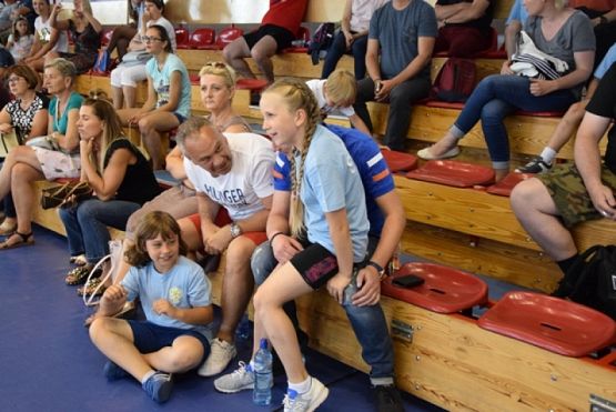  Grafika #6: KONKURS SPORTOWY DLA KLAS I-III KTO Z NAS LEPIEJ I PRĘDZEJ" grafika