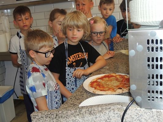  Grafika #10: Warsztaty kulinarne w … pizzerii grafika