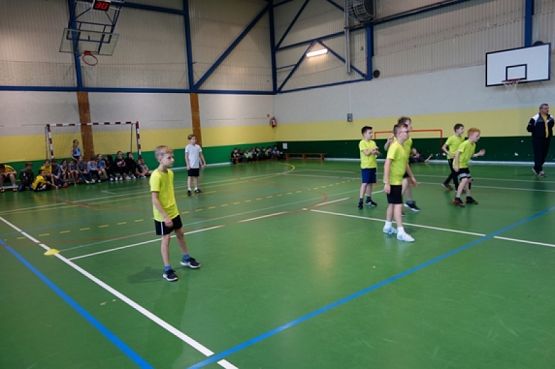  Grafika #0: IGRZYSKA DZIECI W DWA OGNIE grafika