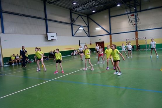  Grafika #10: IGRZYSKA DZIECI W DWA OGNIE grafika