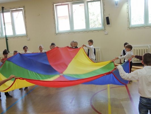  Grafika #6: DZIEŃ MAMY I TATY grafika