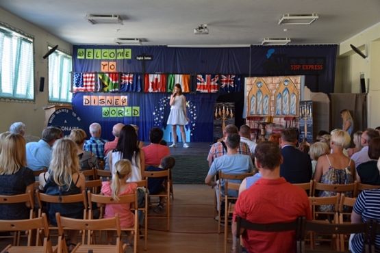  Grafika #11: ENGLISH STATION grafika