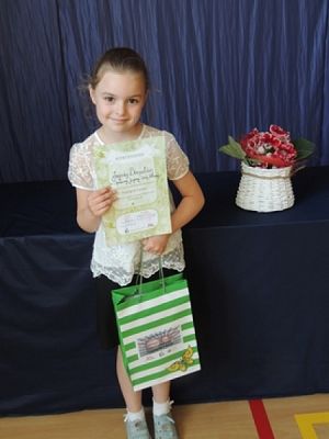  Grafika #0: WYRÓŻNIENIA W POWIATOWYM KONKURSIE ,SEGREGUJĘ Z PASJĄ grafika