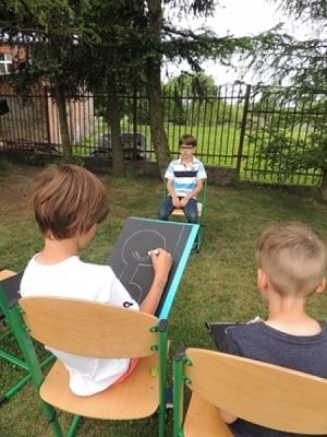  Grafika #0: PORTRET KOLEGI grafika