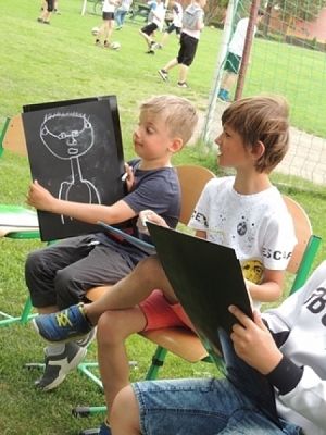  Grafika #1: PORTRET KOLEGI grafika