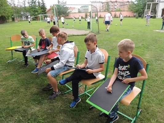  Grafika #3: PORTRET KOLEGI grafika