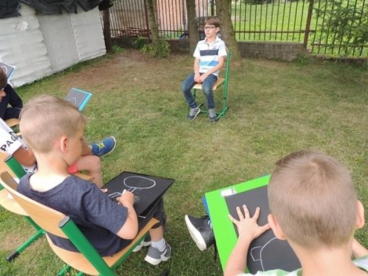  Grafika #4: PORTRET KOLEGI grafika