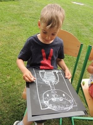  Grafika #10: PORTRET KOLEGI grafika