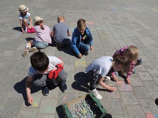  Grafika #3: DZIEŃ PEŁEN ATRAKCJI DLA KLAS PIERWSZYCH grafika