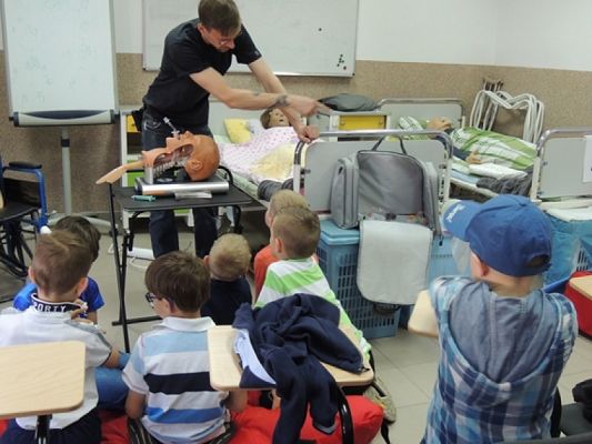  Grafika #11: PIERWSZA POMOC PRZEDMEDYCZNA – WARSZTATY grafika