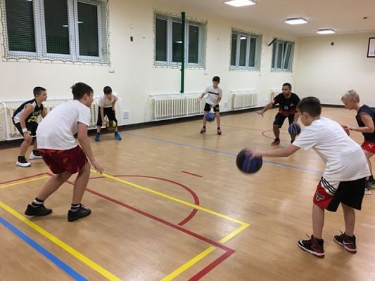  Grafika #6: TRENING Z KOSZYKARZEM grafika