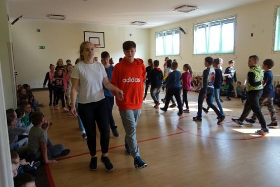  Grafika #0: SZKOLNA AKCJA AKTYWNA PRZERWA grafika