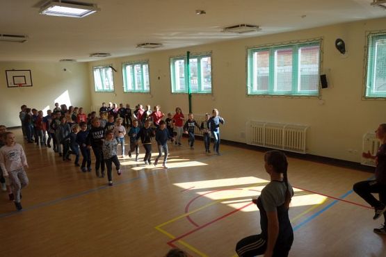  Grafika #6: SZKOLNA AKCJA AKTYWNA PRZERWA grafika