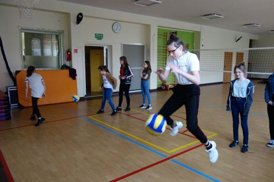  Grafika #3: SZKOLNA AKCJA AKTYWNA PRZERWA grafika