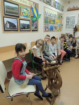  Grafika #10: ,,KROSNO, OSNOWA – WARSZTATY TKACKIE grafika