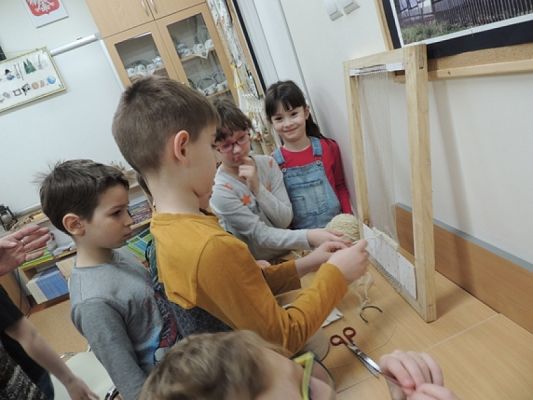  Grafika #13: ,,KROSNO, OSNOWA – WARSZTATY TKACKIE grafika