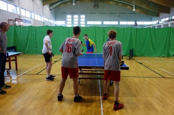  Grafika #10: IGRZYSKA MŁODZIEŻY SZKOLNEJ W TENISIE STOŁOWYM grafika
