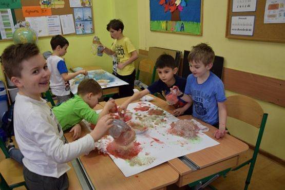  Grafika #6: PORUSZAMY ZMYSŁY grafika