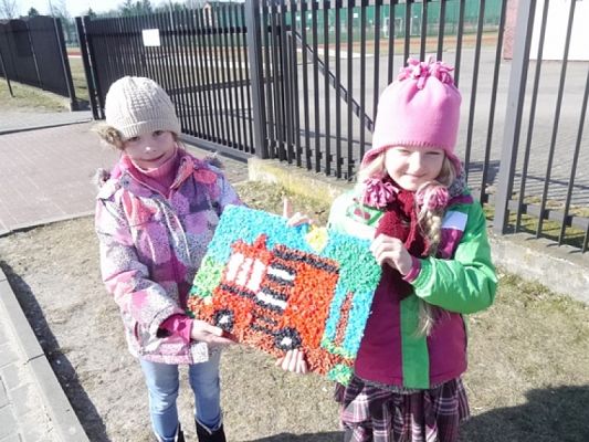  Grafika #1: Miejski Konkurs Wiedzy Pożarniczej ŻYJ BEZPIECZNIE 2018 dla klas pierwszych grafika