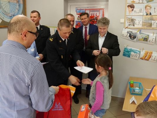  Grafika #8: Miejski Konkurs Wiedzy Pożarniczej ŻYJ BEZPIECZNIE 2018 dla klas pierwszych grafika