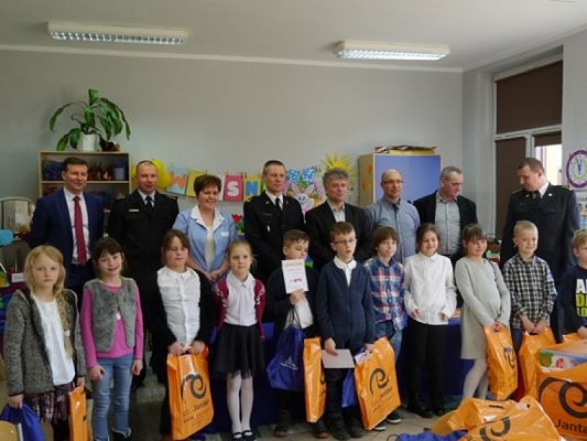  Grafika #10: Miejski Konkurs Wiedzy Pożarniczej ŻYJ BEZPIECZNIE 2018 dla klas pierwszych grafika