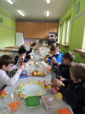  Grafika #2: ZDROWO I KOLOROWO grafika