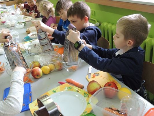  Grafika #9: ZDROWO I KOLOROWO grafika