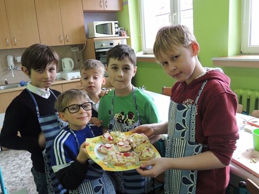  Grafika #12: ZDROWO I KOLOROWO grafika