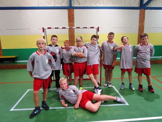  Grafika #2: IGRZYSKA DZIECI W UNIHOKEJU DZIEWCZĄT I CHŁOPCÓW grafika