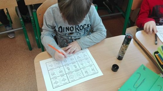  Grafika #2: LAPBOOKI W IB grafika