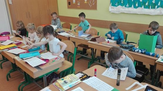  Grafika #8: LAPBOOKI W IB grafika