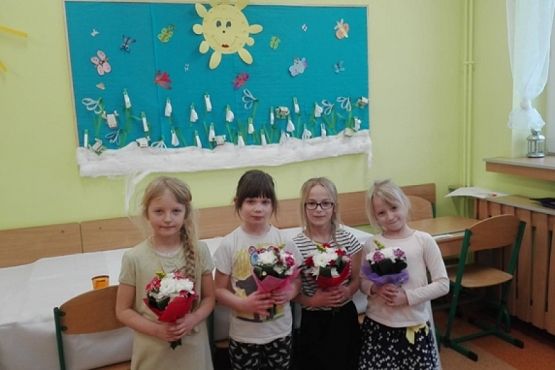  Grafika #0: DZIEŃ KOBIET grafika