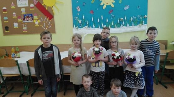  Grafika #3: DZIEŃ KOBIET grafika