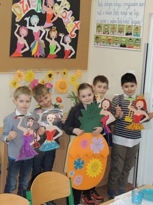  Grafika #17: DZIEŃ KOBIET grafika