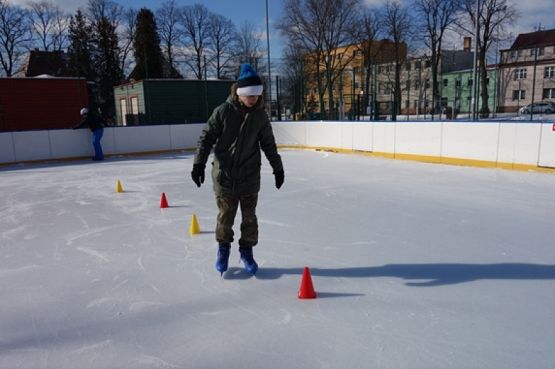  Grafika #0: WF zimą na lodowisku grafika