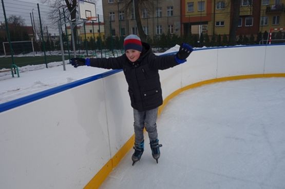  Grafika #10: WF zimą na lodowisku grafika