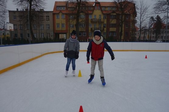  Grafika #16: WF zimą na lodowisku grafika