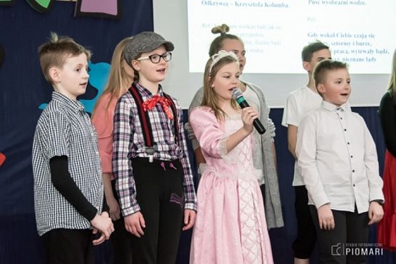  Grafika #1: START UP 2018 grafika