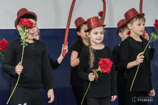  Grafika #4: START UP 2018 grafika