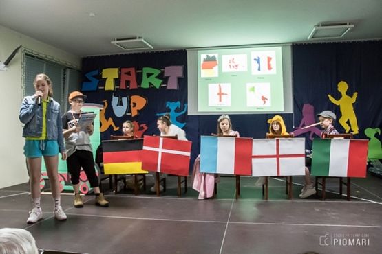  Grafika #15: START UP 2018 grafika