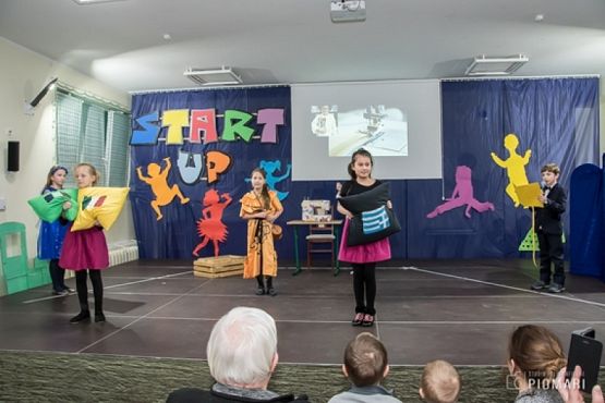  Grafika #22: START UP 2018 grafika