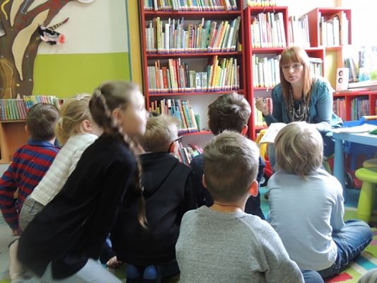  Grafika #2: ,,WIELKI POWRÓT KUBUSIA PUCHATKA" - LEKCJA BIBLIOTECZNA KL.II grafika