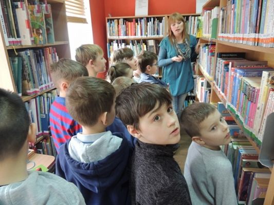  Grafika #4: ,,WIELKI POWRÓT KUBUSIA PUCHATKA" - LEKCJA BIBLIOTECZNA KL.II grafika