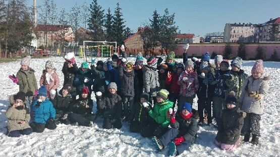  Grafika #6: ZAJĘCIA RUCHOWE NA ŚNIEGU grafika