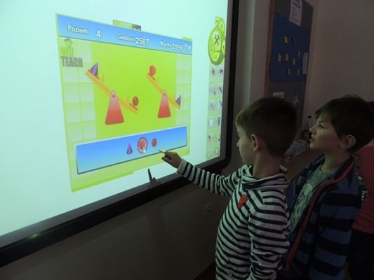  Grafika #5: INTERAKTYWNE "ŁAMIGŁÓWKI" grafika