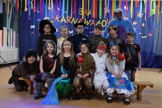  Grafika #1: BAL KARNAWAŁOWY grafika