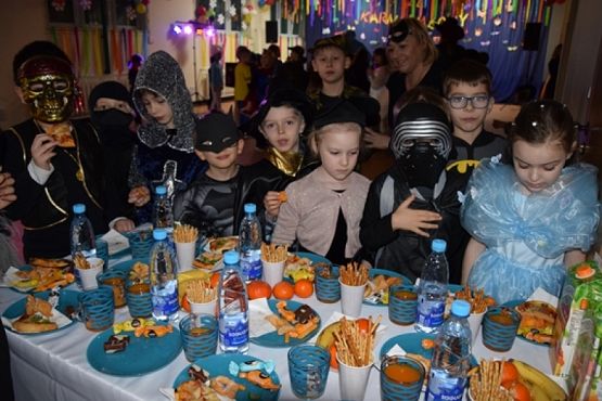  Grafika #5: BAL KARNAWAŁOWY grafika